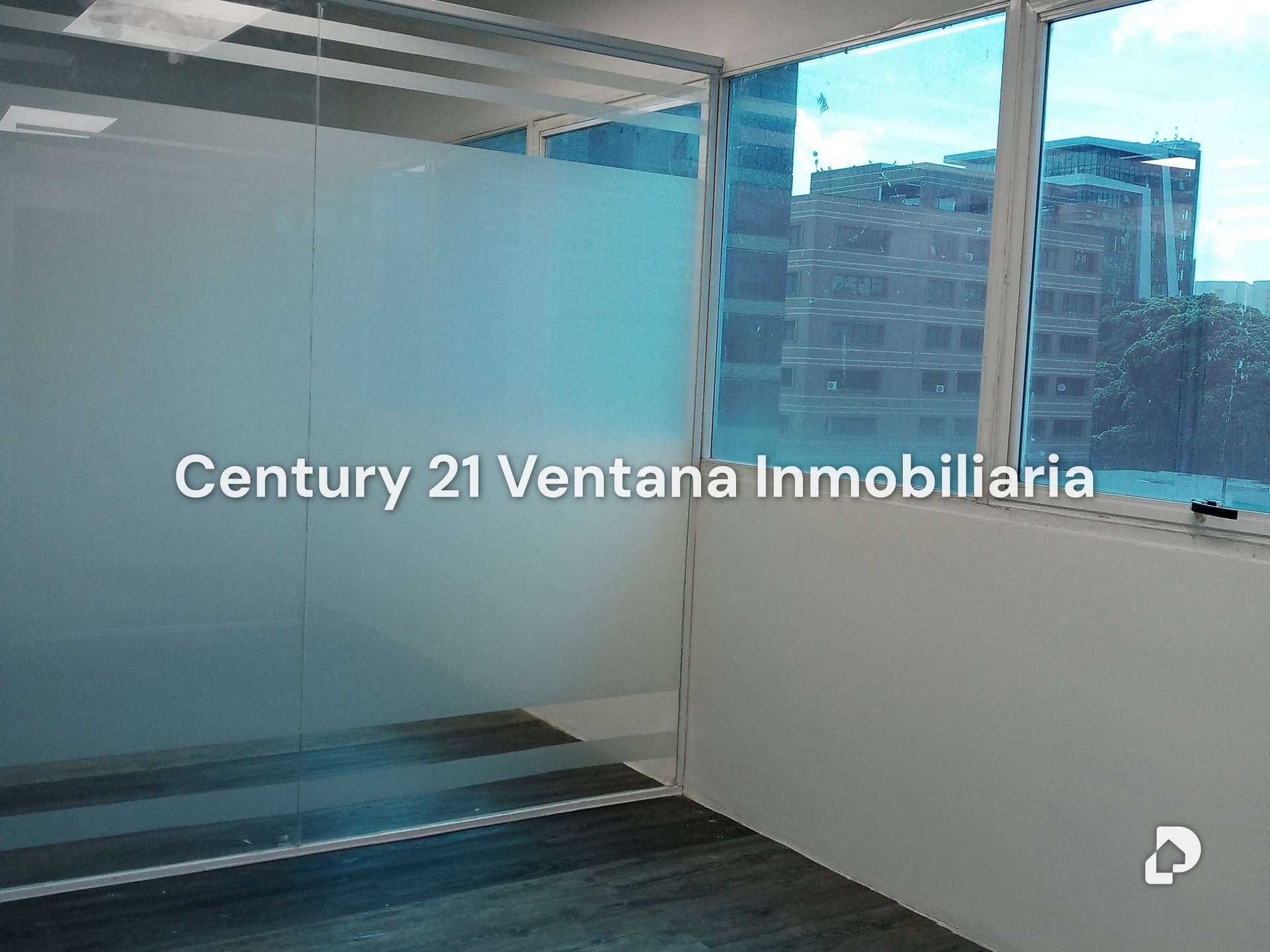 Oficina en Las Mercedes, Caracas – 12