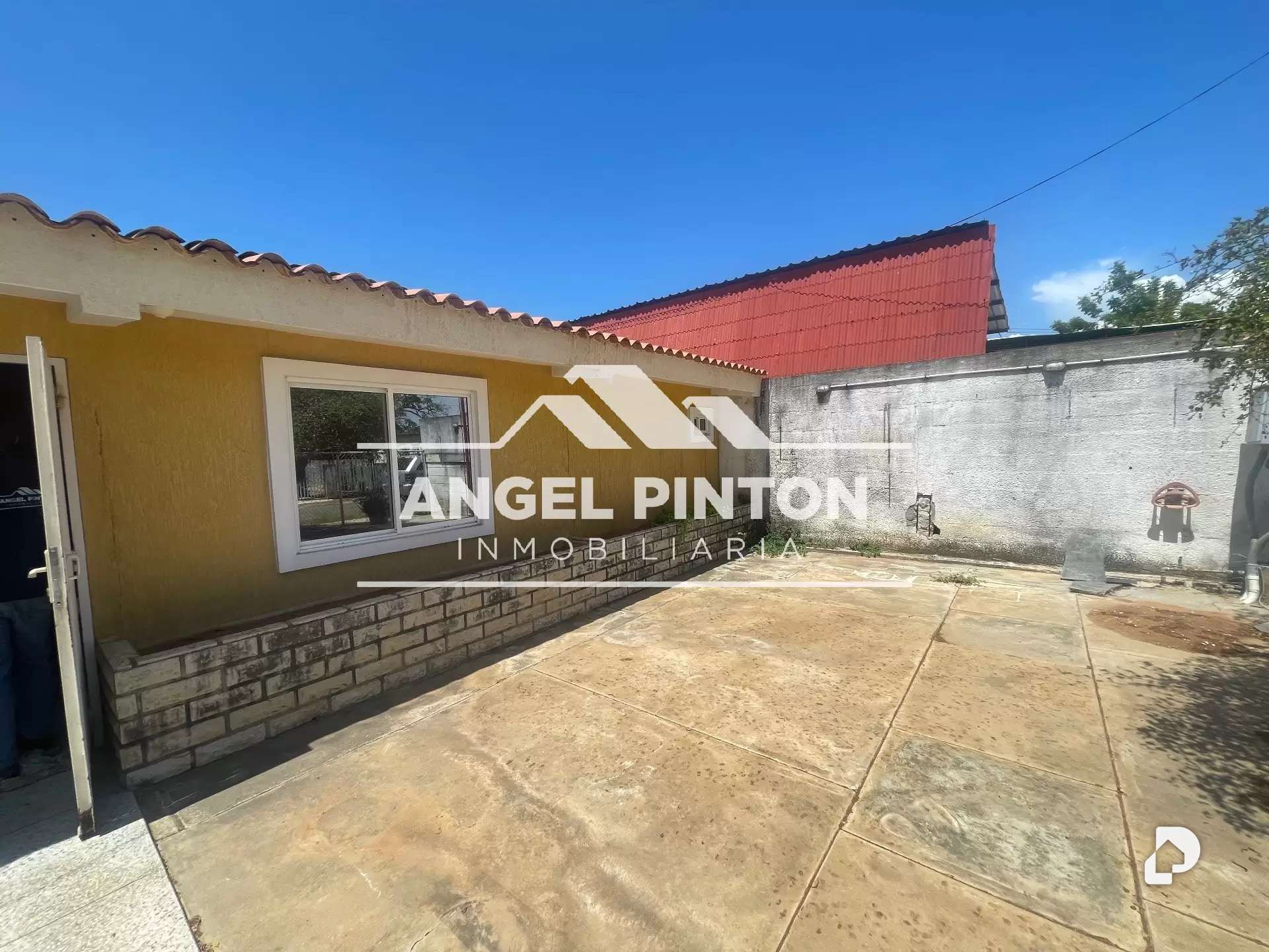 Casa en La Cañada De Urdaneta – 6