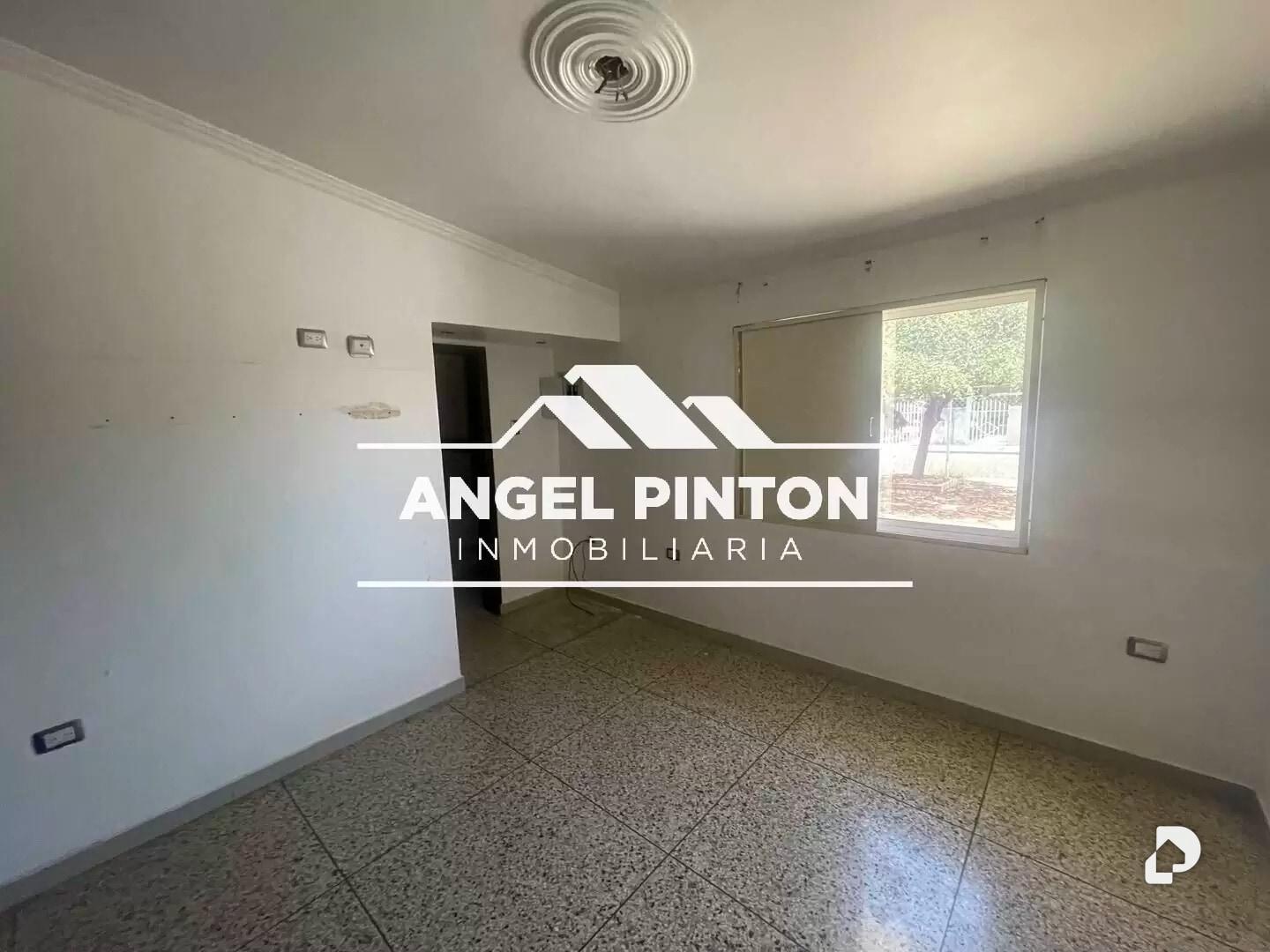 Casa en La Cañada De Urdaneta – 5