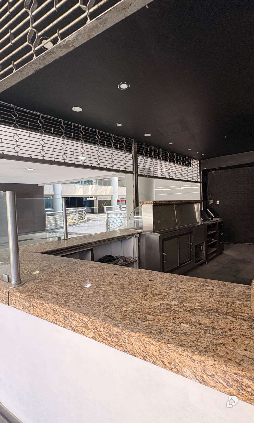 Local comercial en El Rosal, Caracas – 3