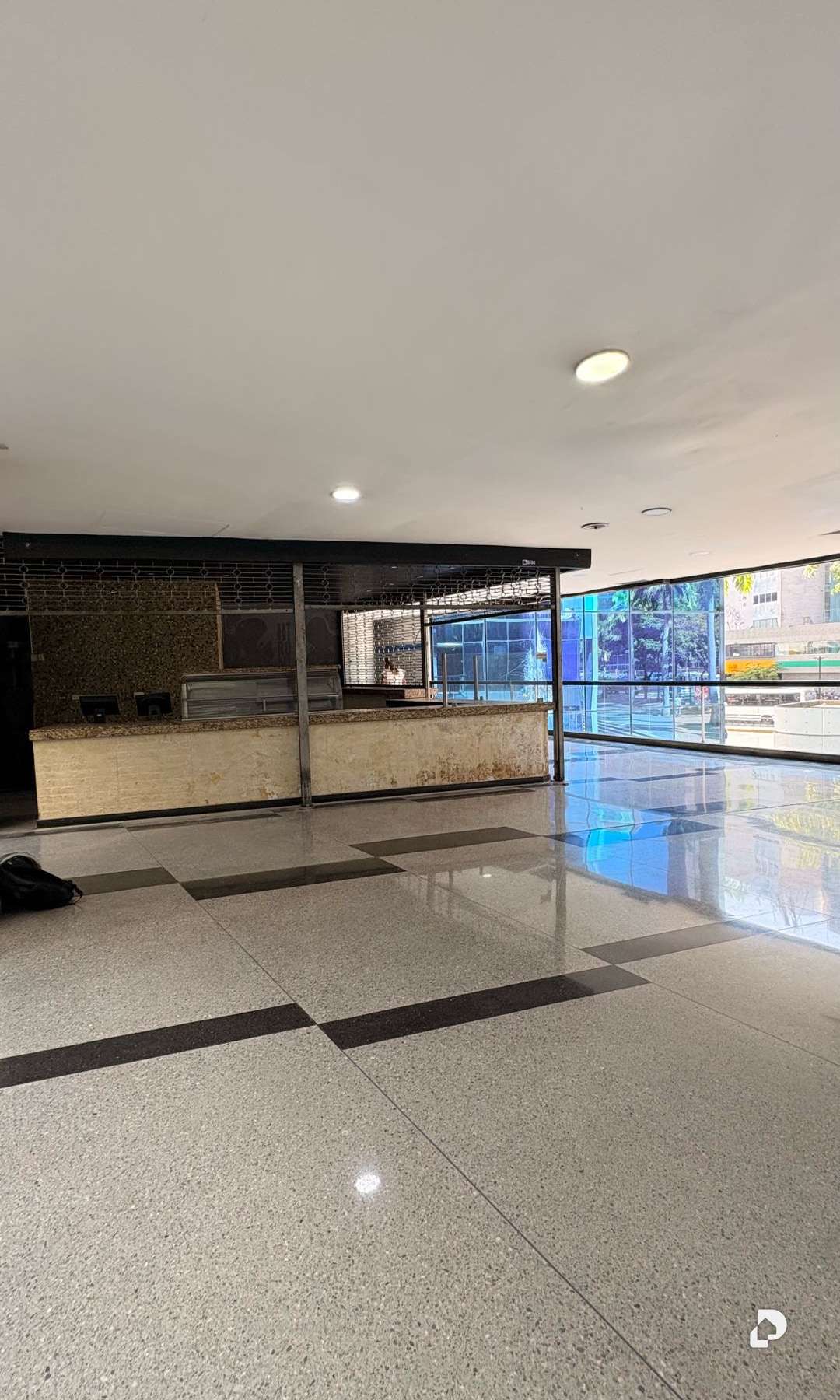 Local comercial en El Rosal, Caracas – 7