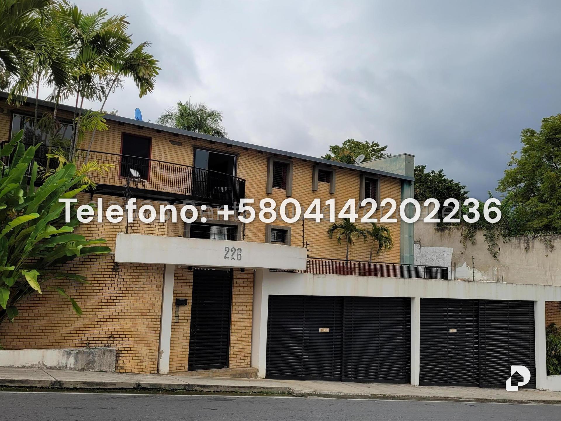 Casa en Cumbres de Curumo, Caracas – 1