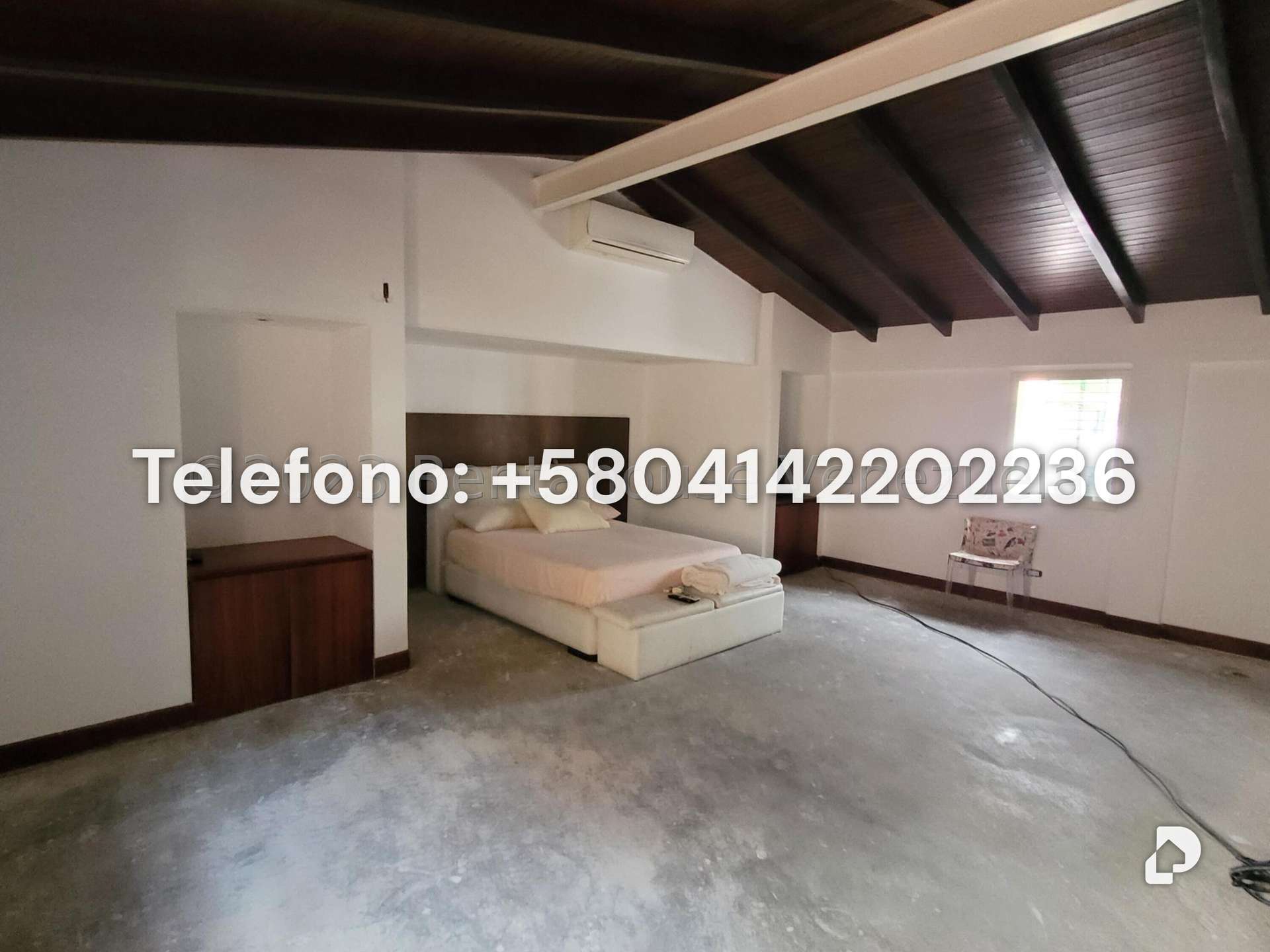 Casa en Cumbres de Curumo, Caracas – 23