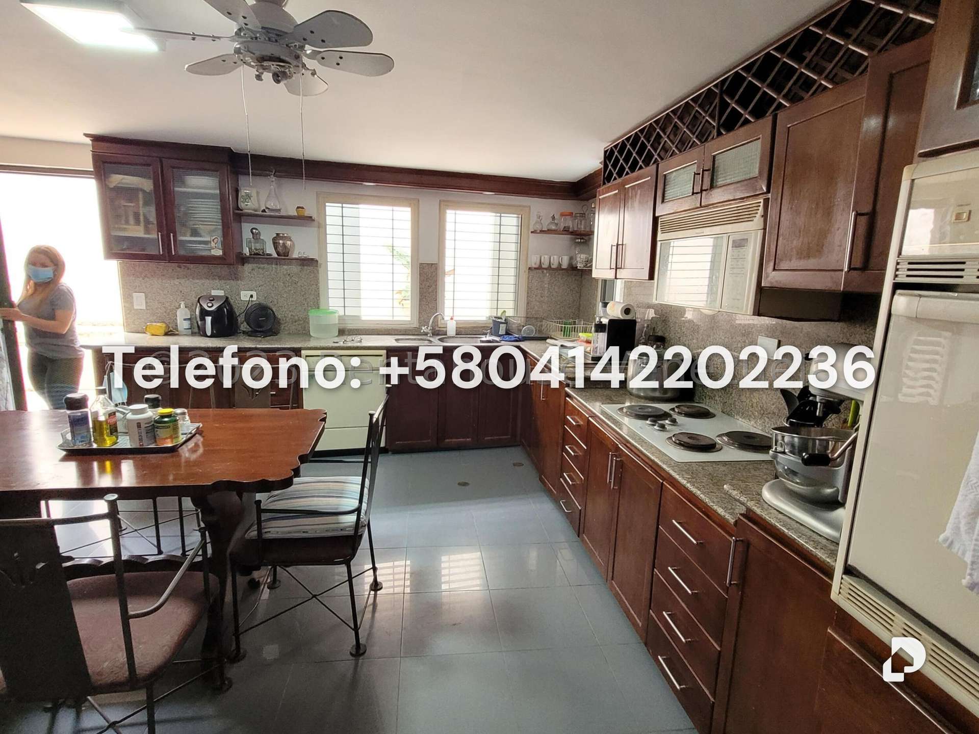 Casa en Cumbres de Curumo, Caracas – 12