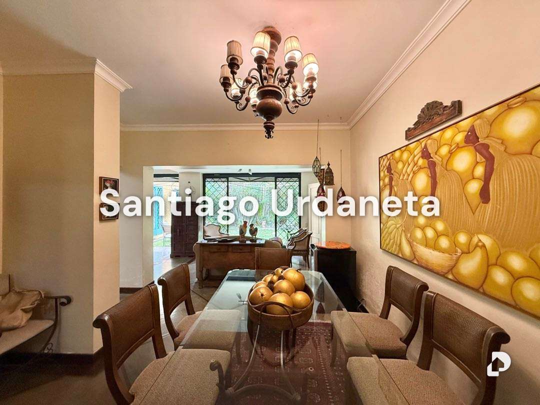 Casa en Altamira, Caracas – 14