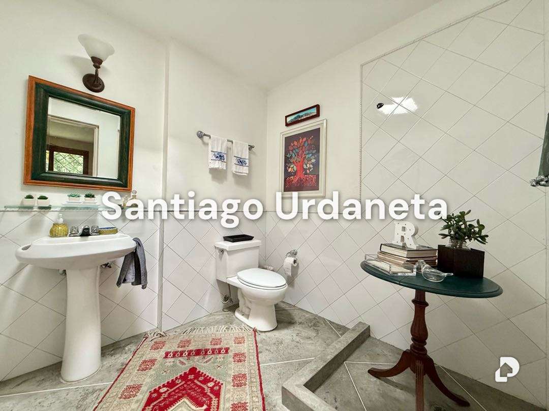 Casa en Altamira, Caracas – 16