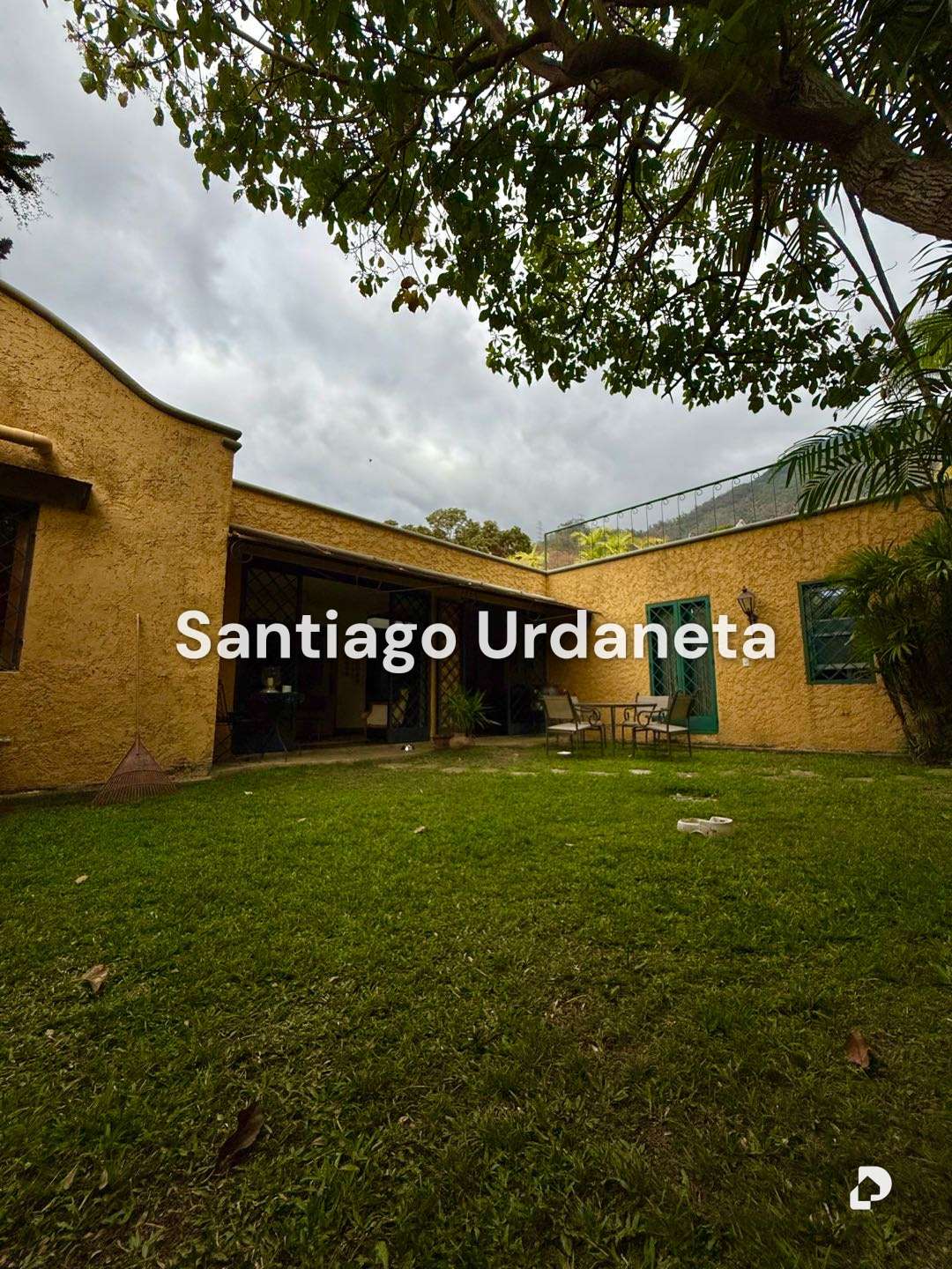Casa en Altamira, Caracas – 23