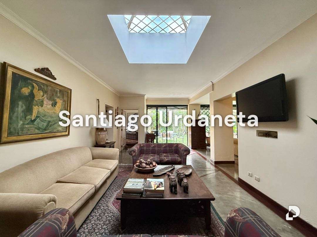 Casa en Altamira, Caracas – 8