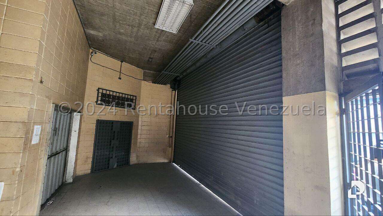 Local comercial en Prado de María, Caracas – 7