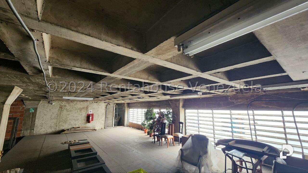 Local comercial en Prado de María, Caracas – 8