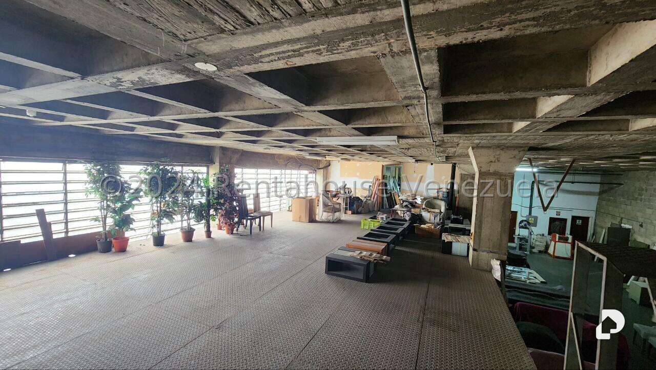 Local comercial en Prado de María, Caracas – 10
