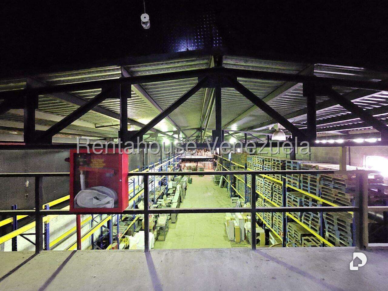 Local comercial en La Yaguara, Caracas – 13