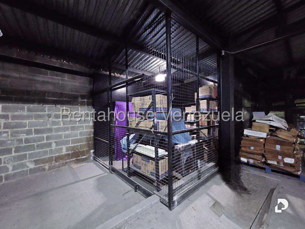 Local comercial en La Yaguara, Caracas – 9