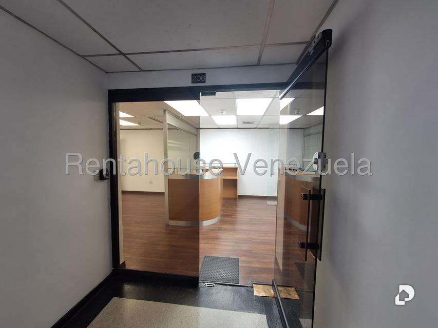 Oficina en Chuao, Caracas – 2
