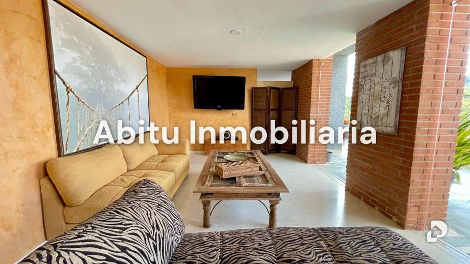 Apartment in Lomas de La Lagunita, Caracas – 13