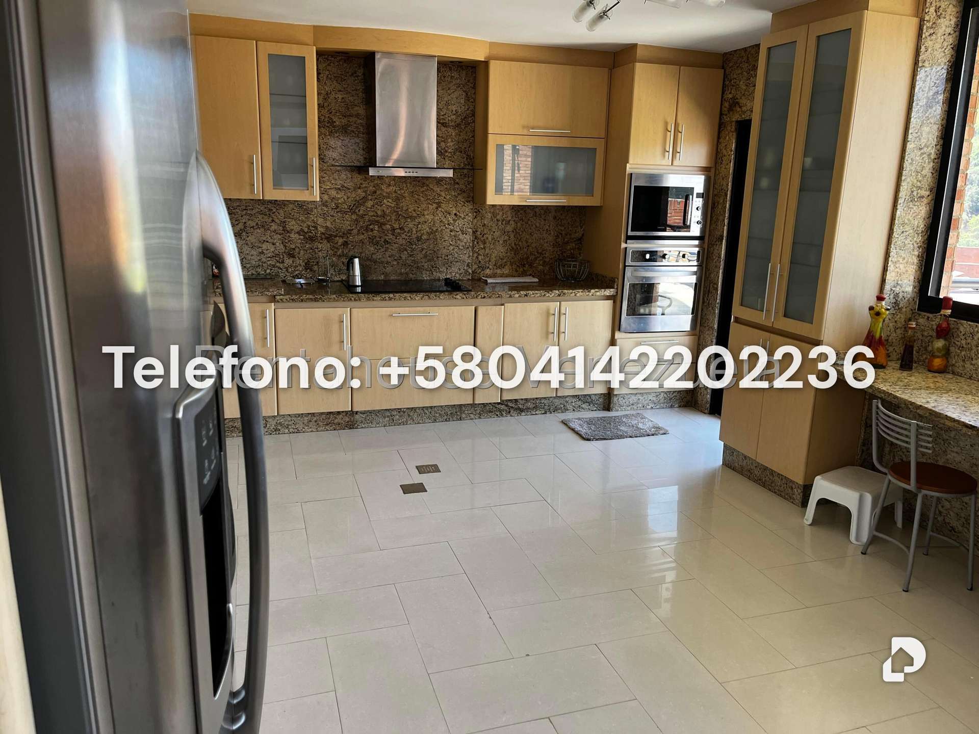 Casa en Alto Hatillo, Caracas – 12