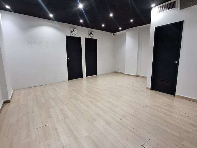 Oficina en Parroquia Urbana San José, Valencia - 1