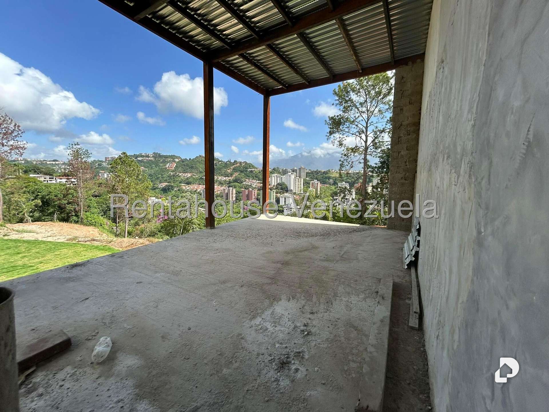 Casa en Cerro Verde, Caracas – 7