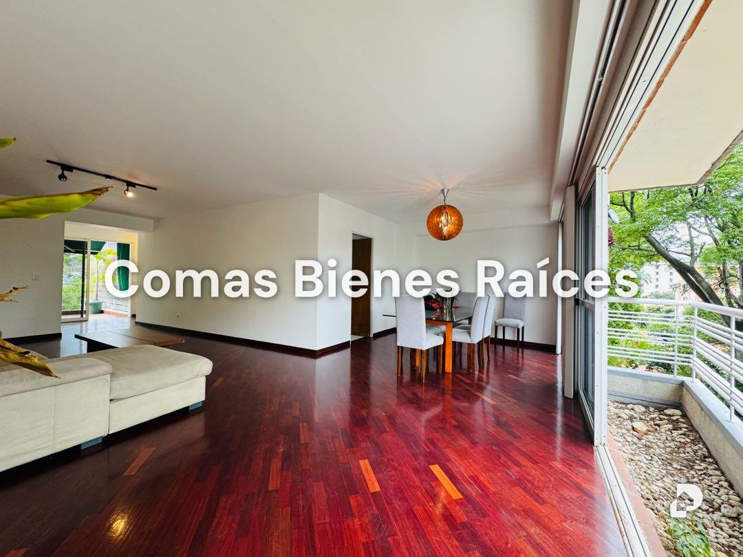 Apartamento en Altamira, Caracas – 2