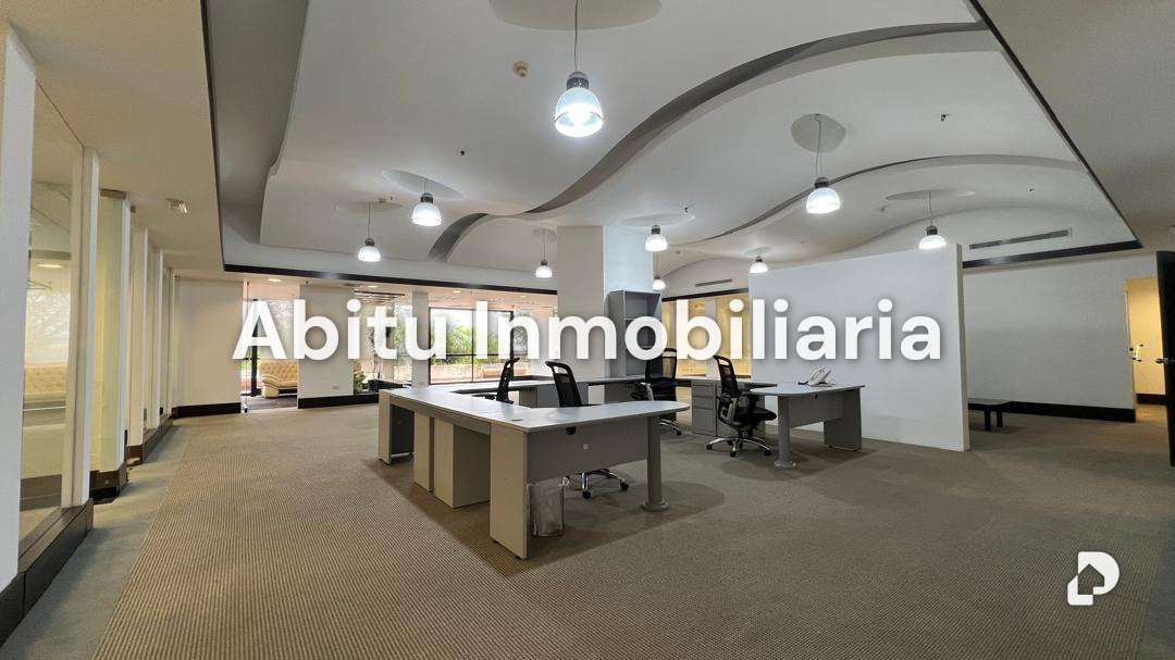 Oficina en Los Naranjos (del Cafetal), Caracas – 27