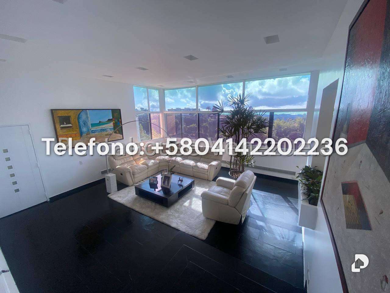Casa en Los Guayabitos, Caracas – 9