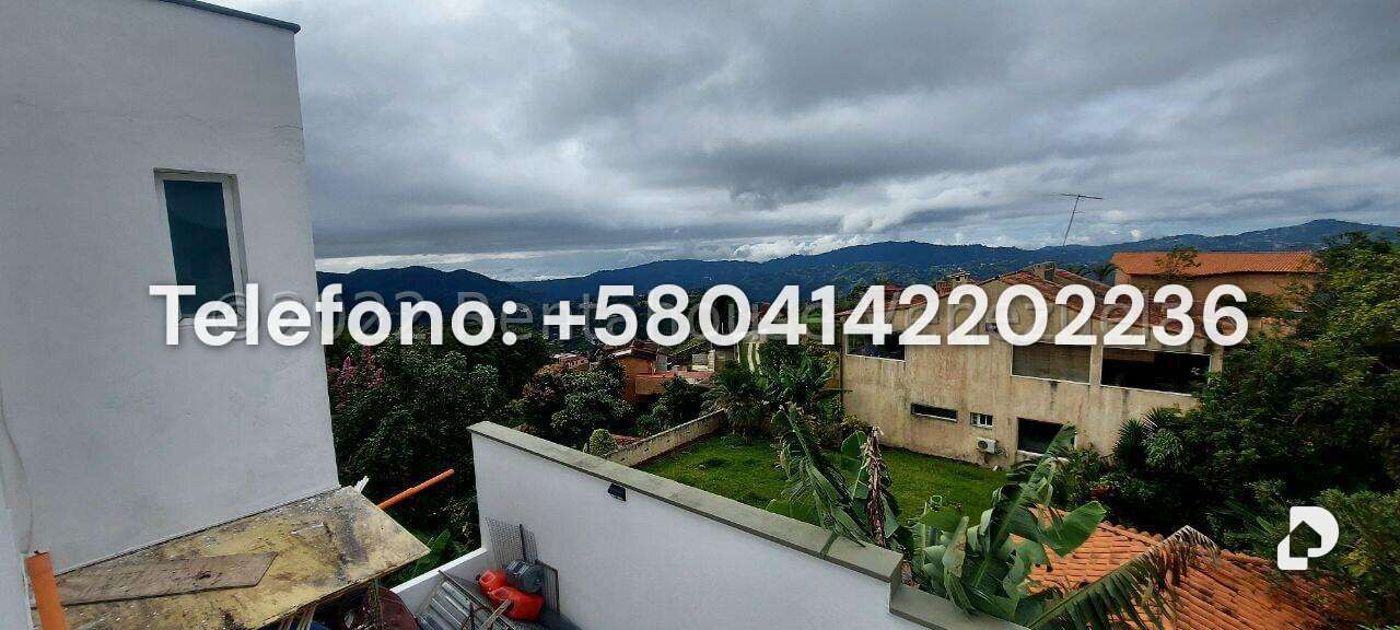 Casa en Los Guayabitos, Caracas – 45