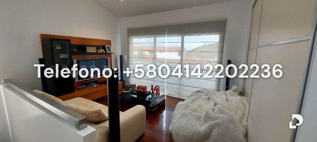 Casa en Los Guayabitos, Caracas – 20