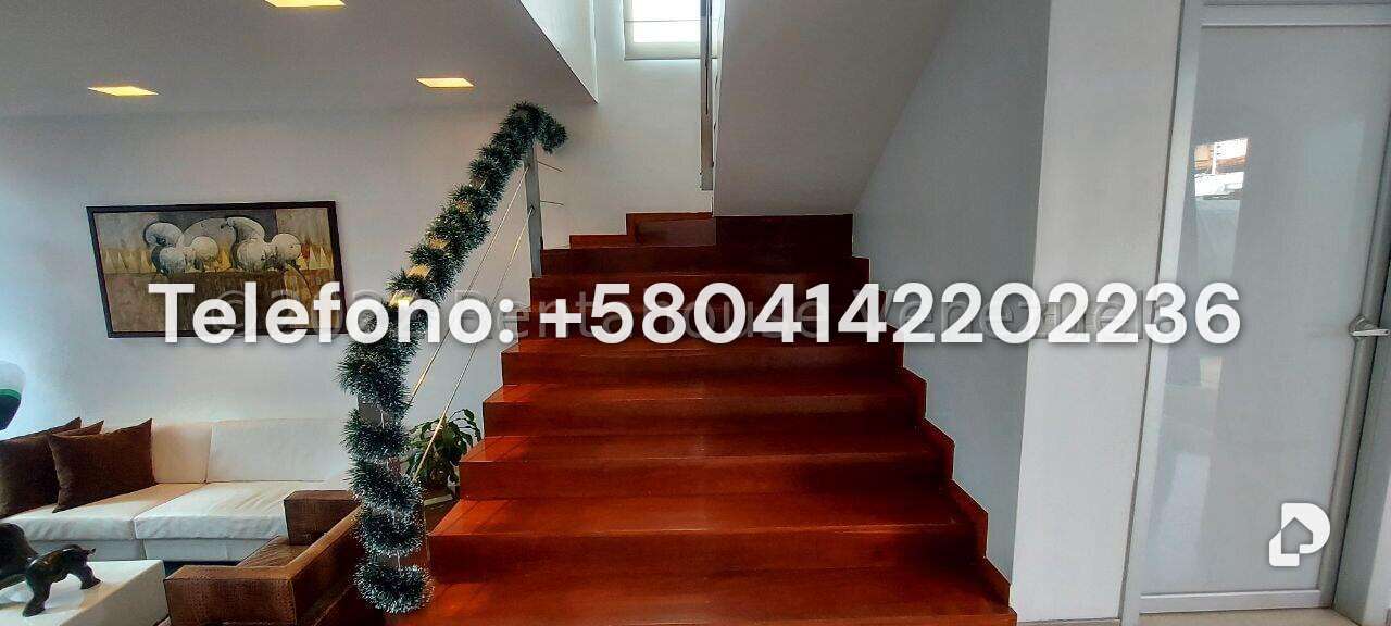 Casa en Los Guayabitos, Caracas – 15