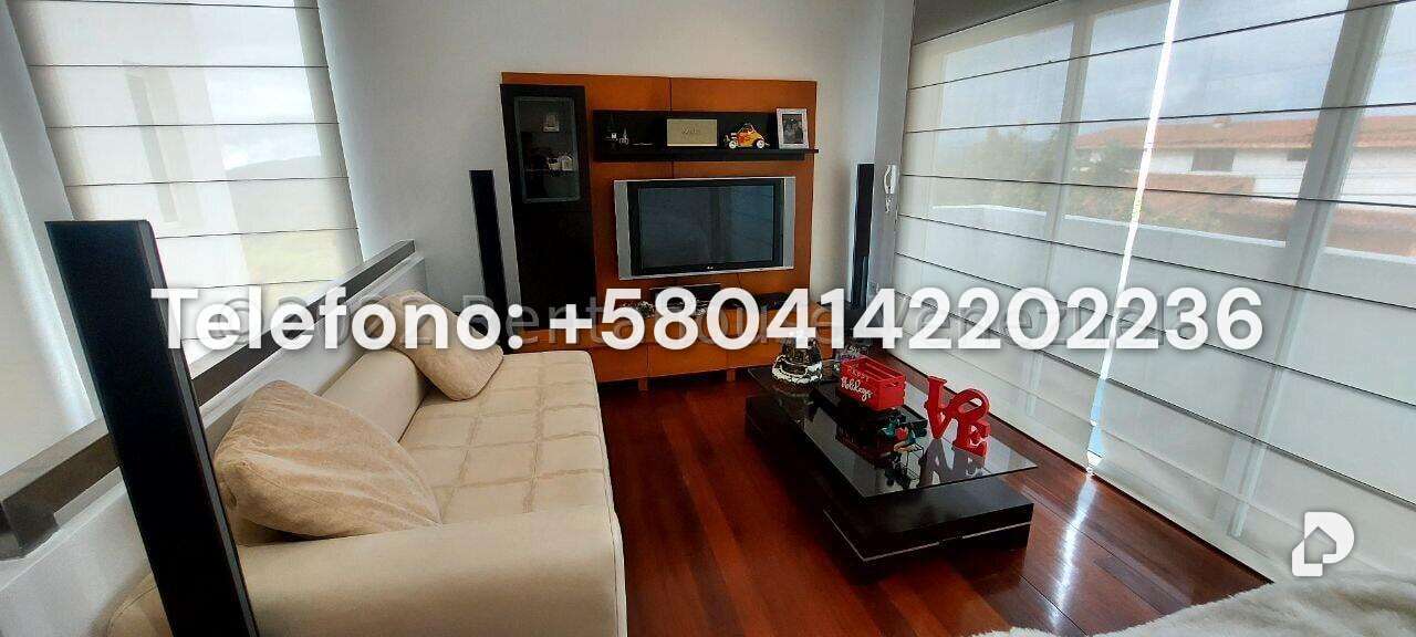 Casa en Los Guayabitos, Caracas – 19