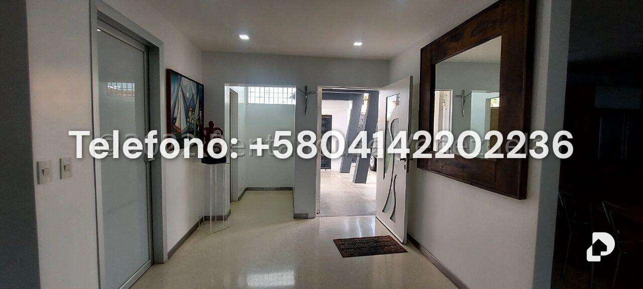 Casa en Los Guayabitos, Caracas – 4