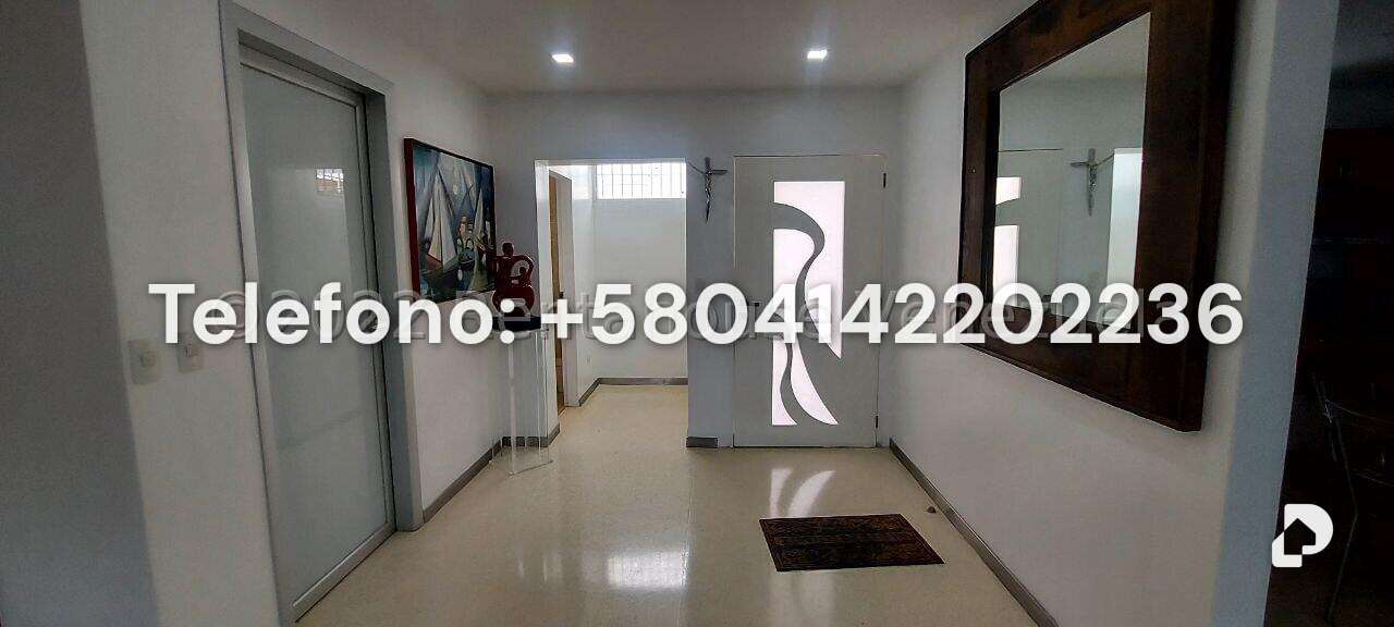 Casa en Los Guayabitos, Caracas – 5