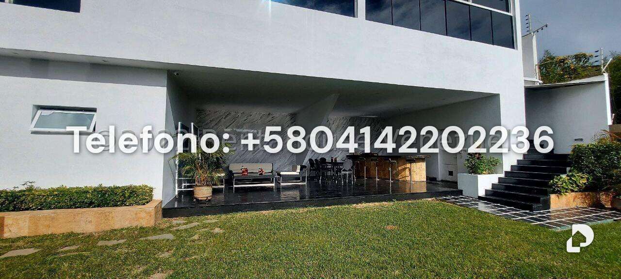 Casa en Los Guayabitos, Caracas – 33