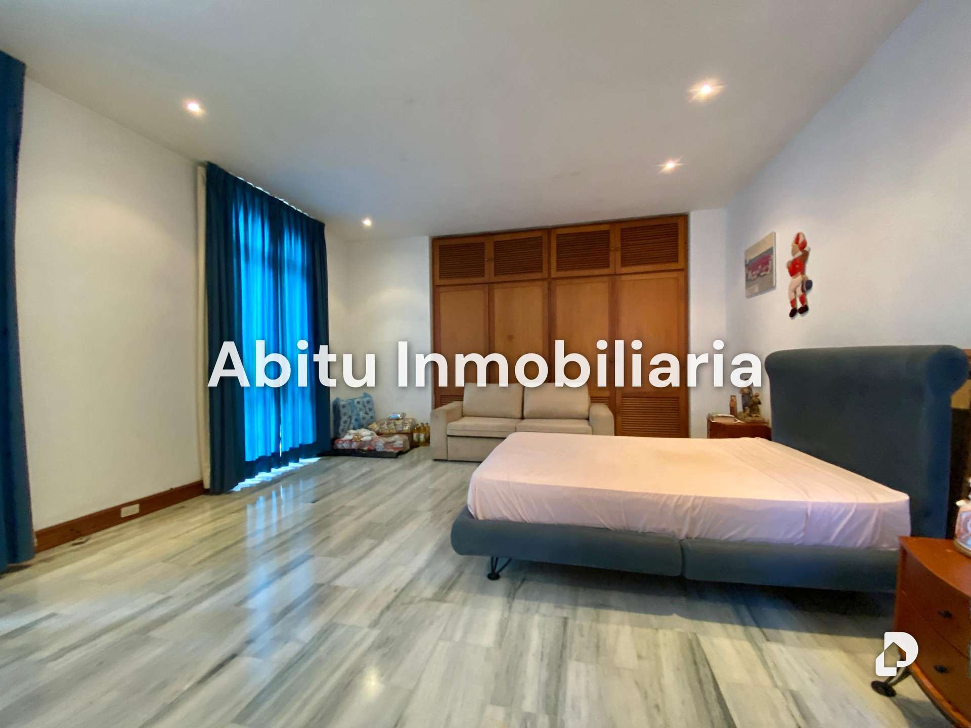 Casa en La Floresta, Caracas – 10