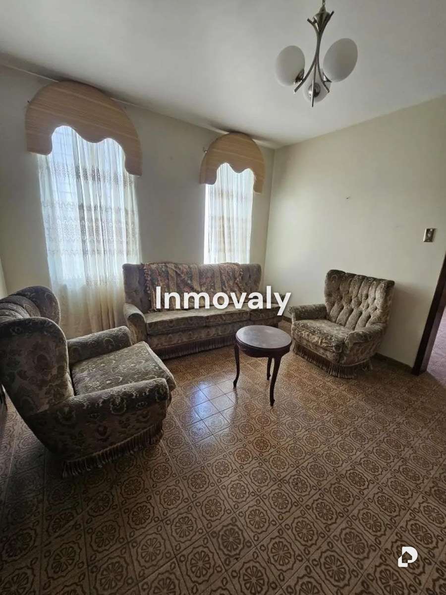 Apartamento en Tzas. de Los Nísperos, Valencia – 2