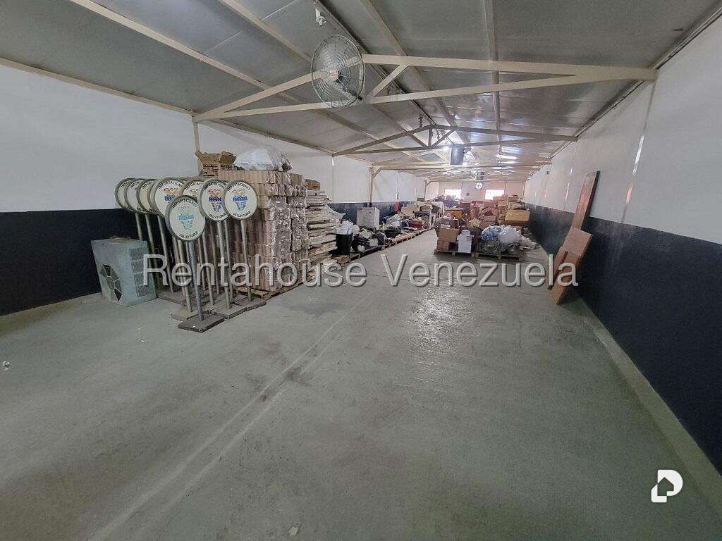 Galpón en Puente Hierro, Caracas – 27