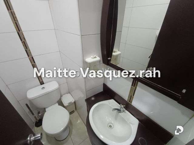 Local comercial en Urbanización El Centro, Maracay – 11
