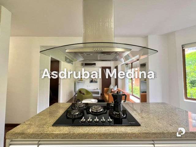 Apartamento en El Rosal, Caracas – 10
