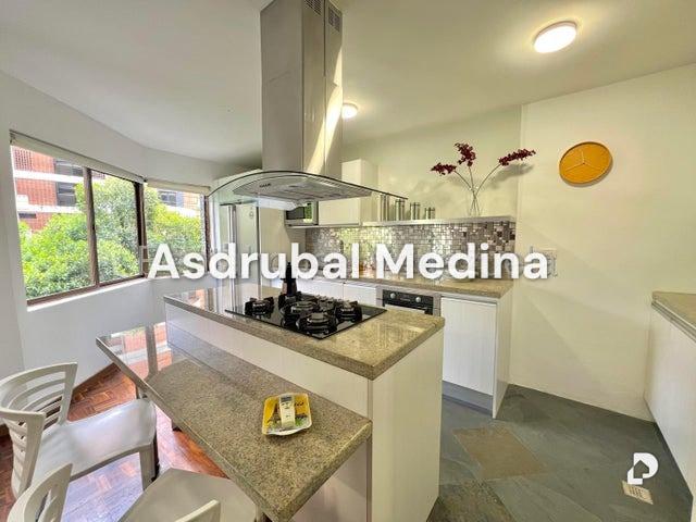 Apartamento en El Rosal, Caracas – 3