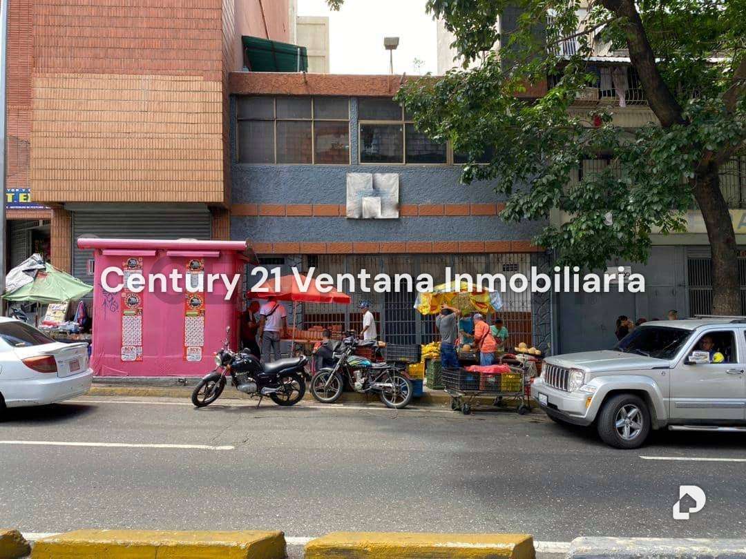 Local comercial en Av. Fuerzas Armadas, Caracas – 17