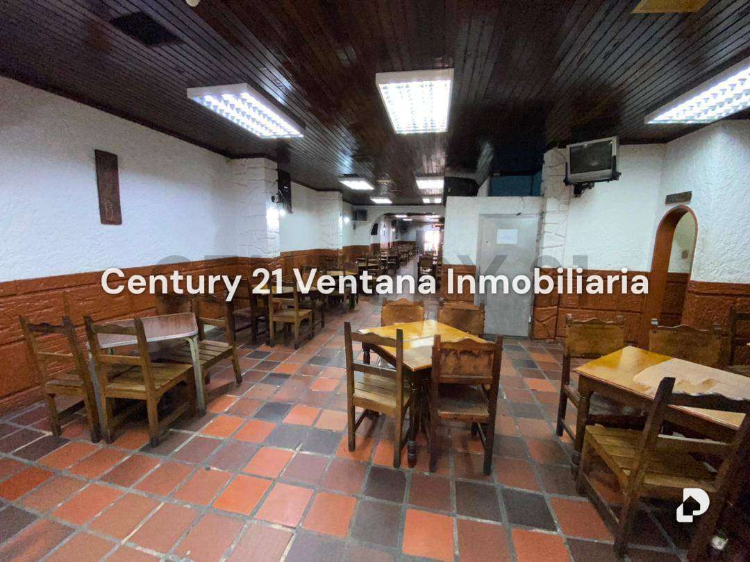 Local comercial en Av. Fuerzas Armadas, Caracas – 4