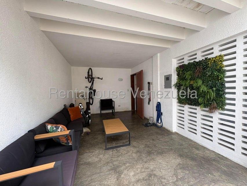 Casa en Lomas De La Trinidad, Caracas
