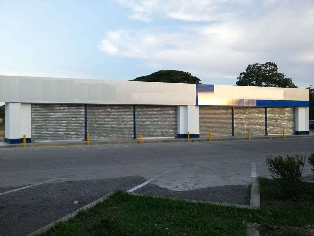 Local comercial en Río Chico, Costa Mirandina - 1