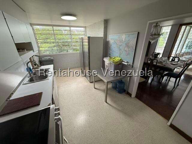 Apartamento en San Román, Caracas