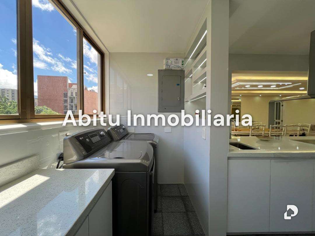 Apartamento en El Rosal, Caracas – 21