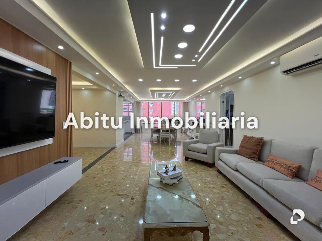 Apartamento en El Rosal, Caracas – 4