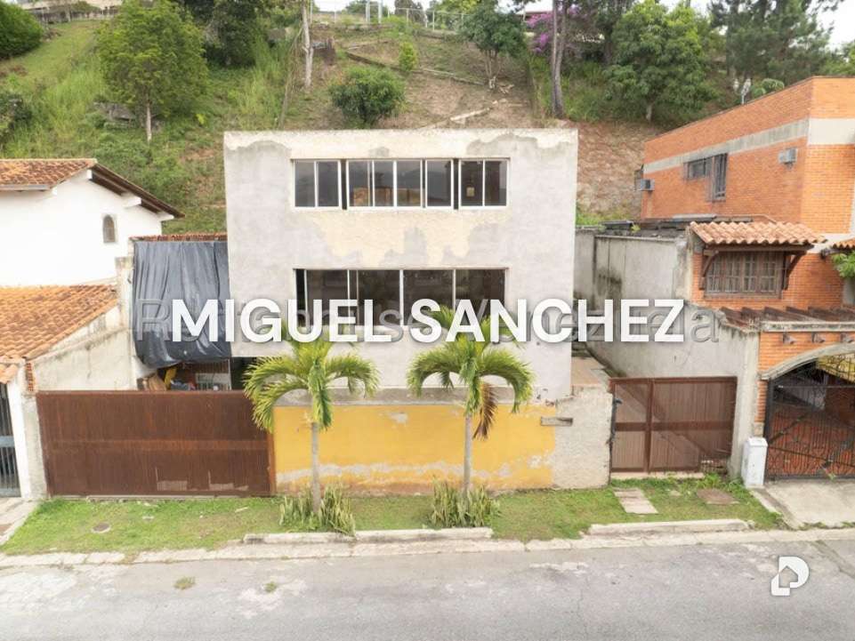 Casa en El Pauji, Caracas – 2