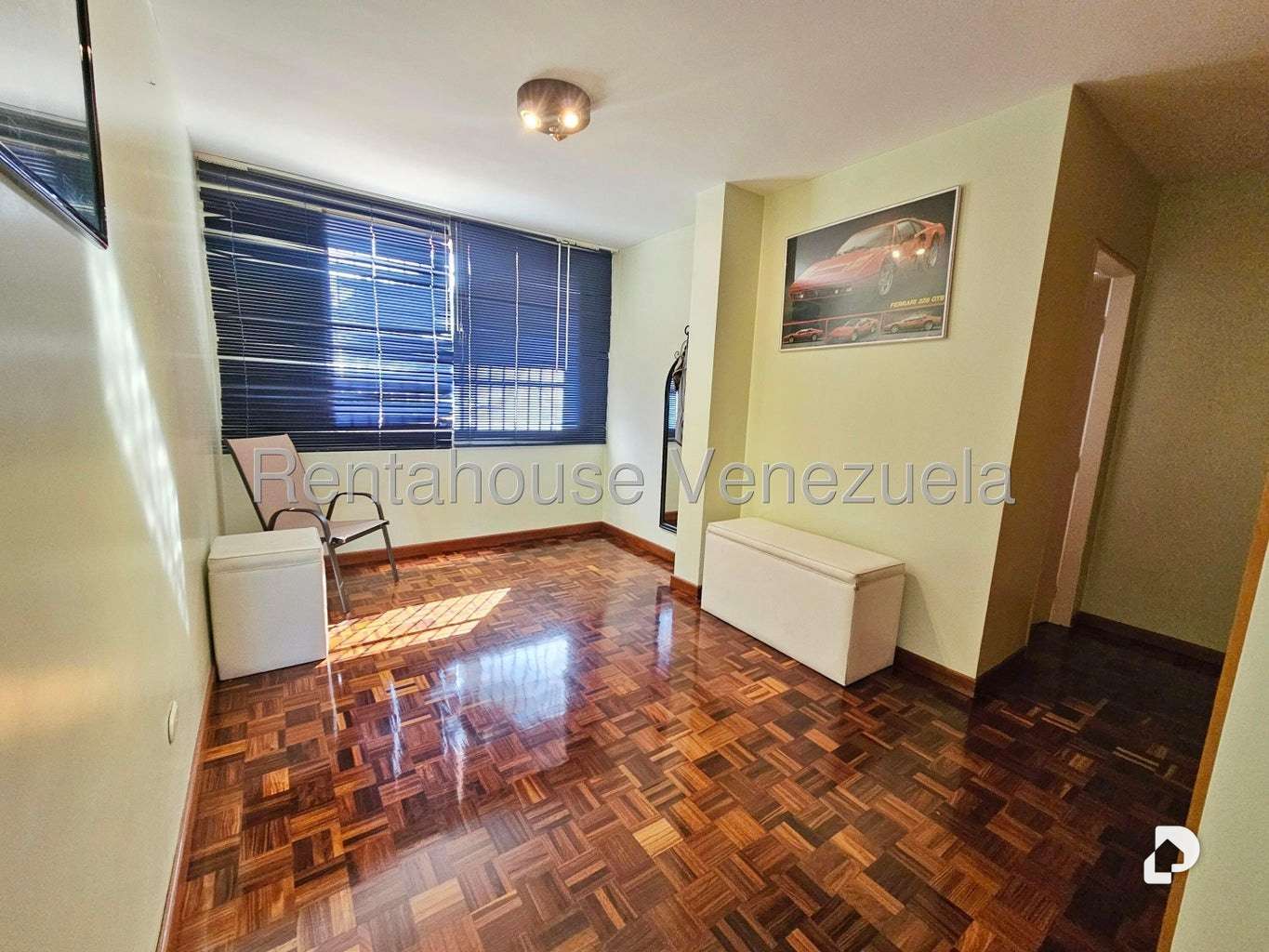 Casa en Los Naranjos (del Cafetal), Caracas – 28