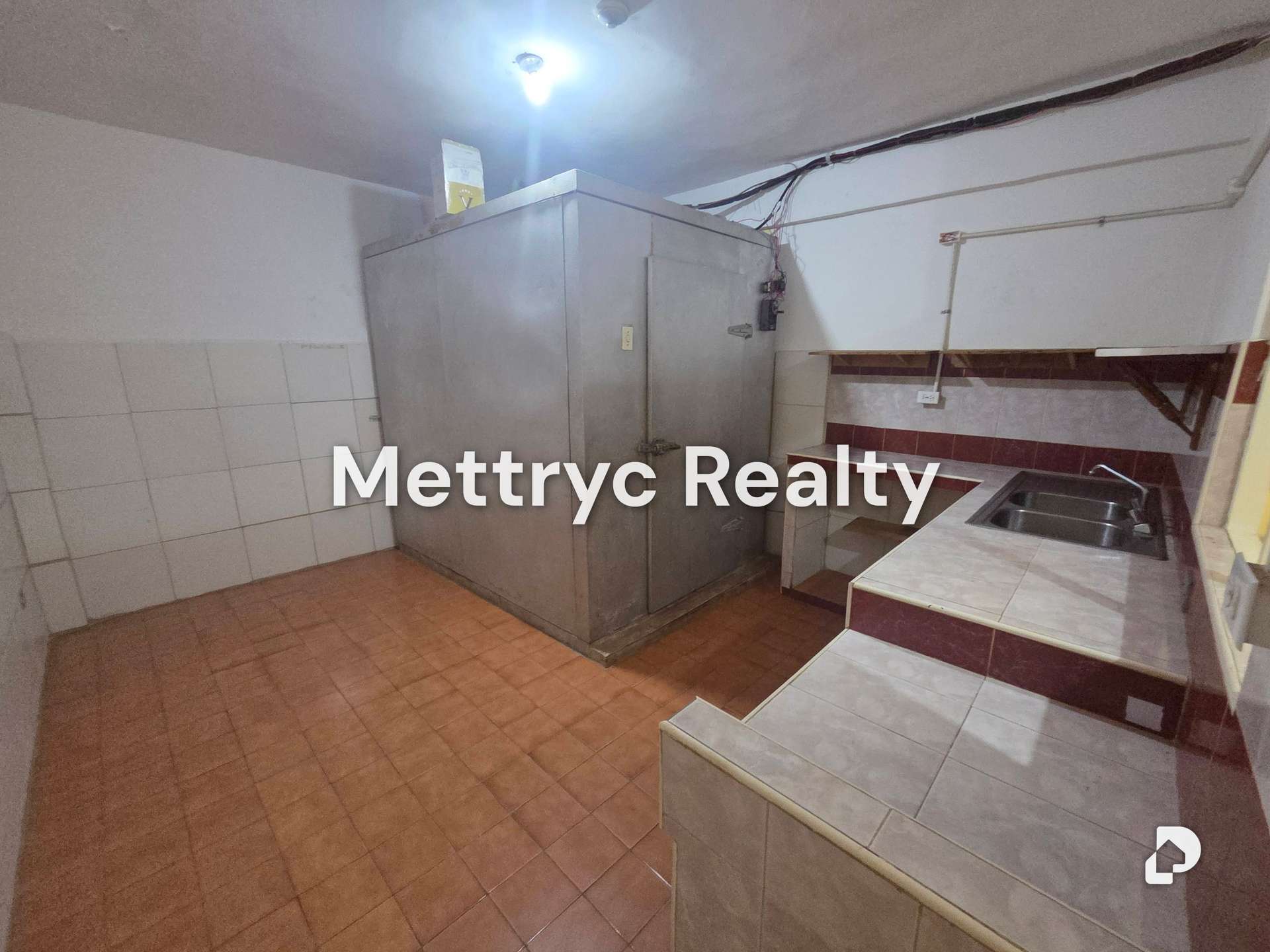 Local comercial en El Parral, Valencia – 7
