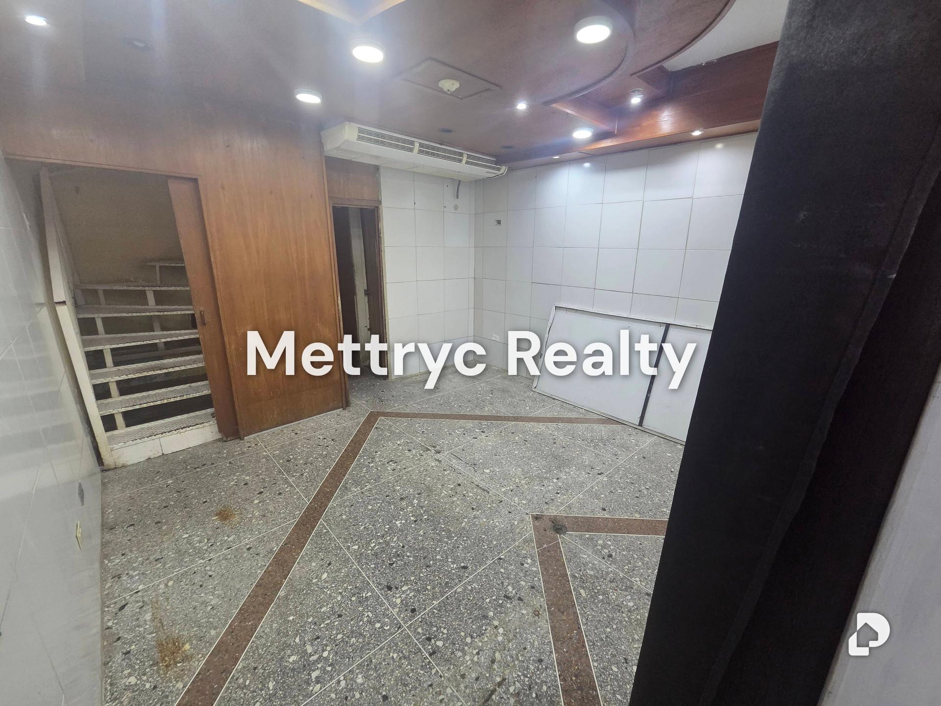 Local comercial en El Parral, Valencia – 3