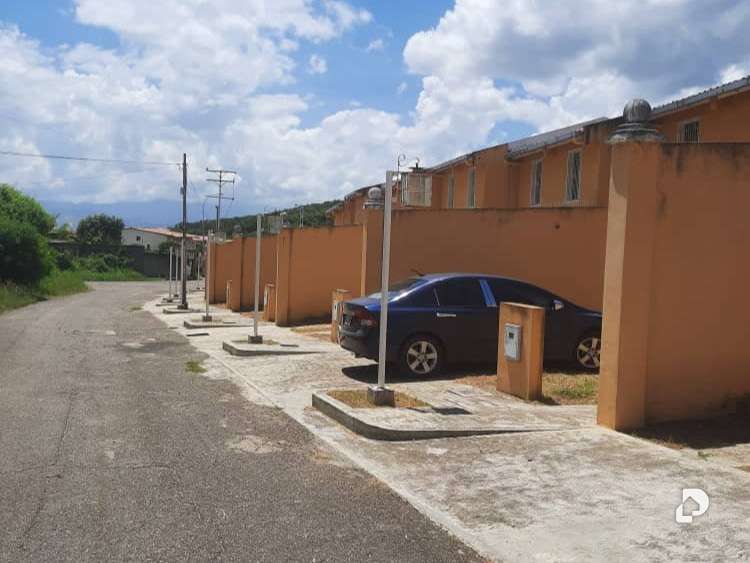 Townhouse in Charallave Country Club, Charallave – 6
